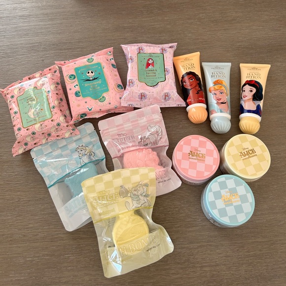 Disney Other - New Disney Bath & Body Lot